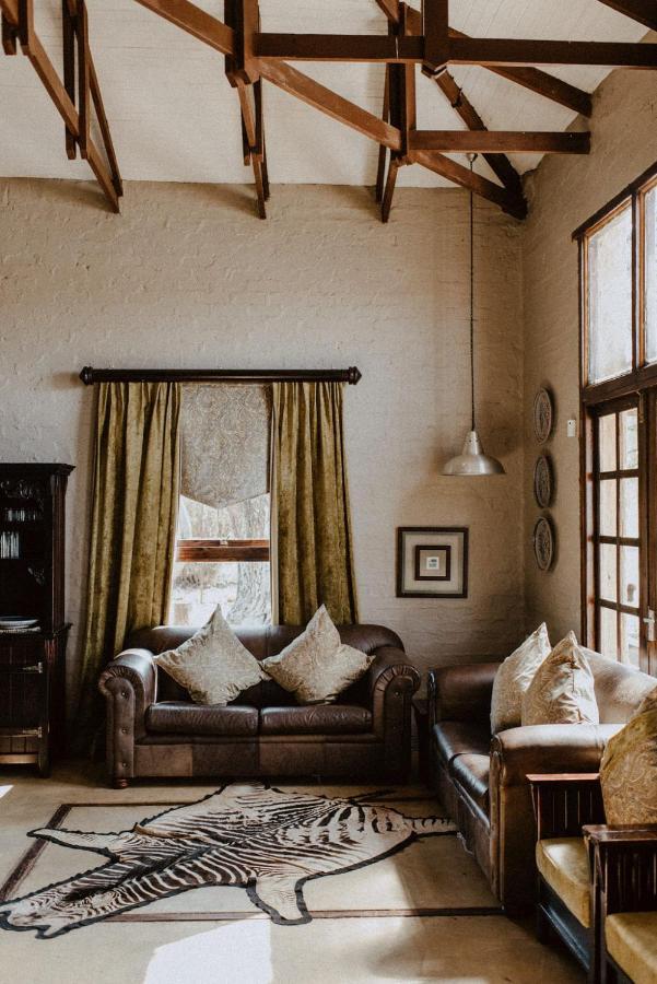African Leaves Trout Lodge ดัลสทรูม ภายนอก รูปภาพ